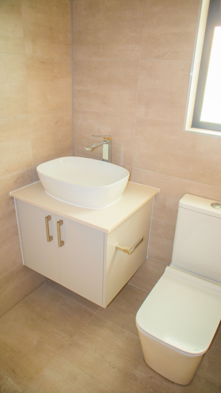 4 Bedroom Property for Sale in Kidds Beach Eastern Cape